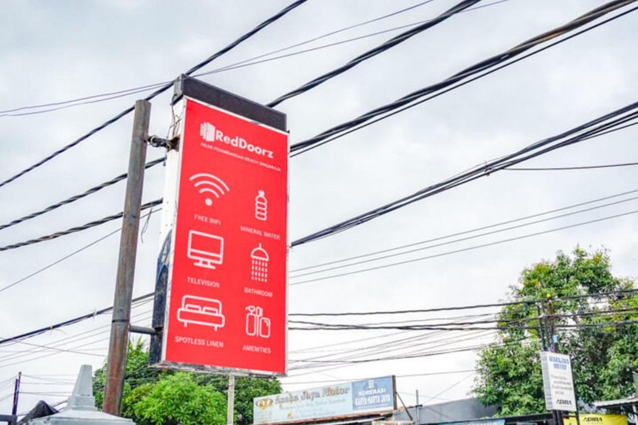 Reddoorz Near Penimbangan Beach Singaraja Ngoại thất bức ảnh